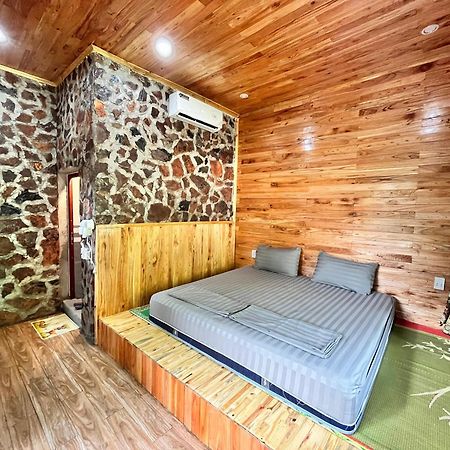 Tay Homestay Lang Da Co Khuoi Ky- Ban Gioc カオバン エクステリア 写真